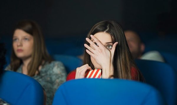 چرا از مشاهده فیلم های ترسناک لذت می بریم